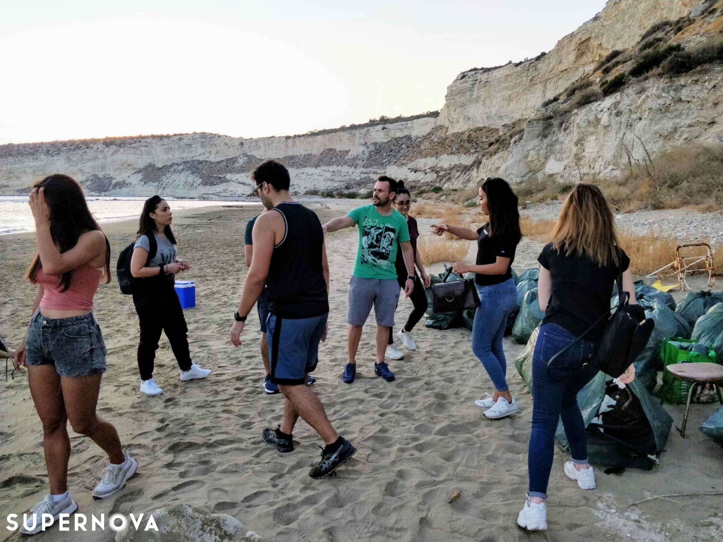 zapalo-bay-limassol-beach-clean-up-supernova-consulting-cyprus2.jpg